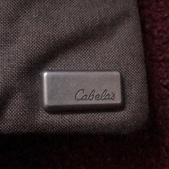 NWOT Cabela’s small over the shoulder bag - Picture 3 of 6